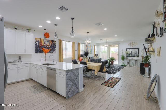 435 E WHITE WING Drive, Casa Grande, AZ 85122