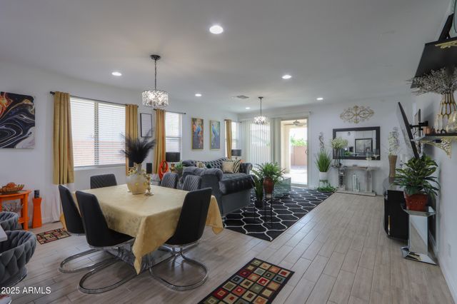 435 E WHITE WING Drive, Casa Grande, AZ 85122