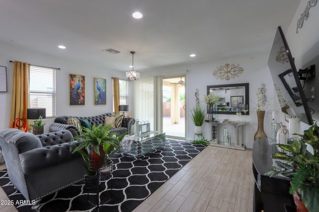 435 E WHITE WING Drive, Casa Grande, AZ 85122