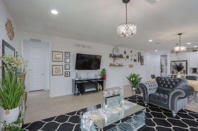 435 E WHITE WING Drive, Casa Grande, AZ 85122