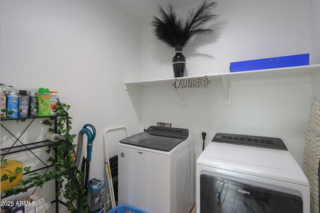 435 E WHITE WING Drive, Casa Grande, AZ 85122