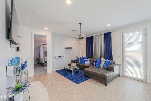 435 E WHITE WING Drive, Casa Grande, AZ 85122