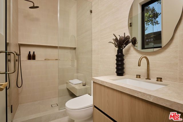4514 Cedros Avenue, Sherman Oaks, CA 91403