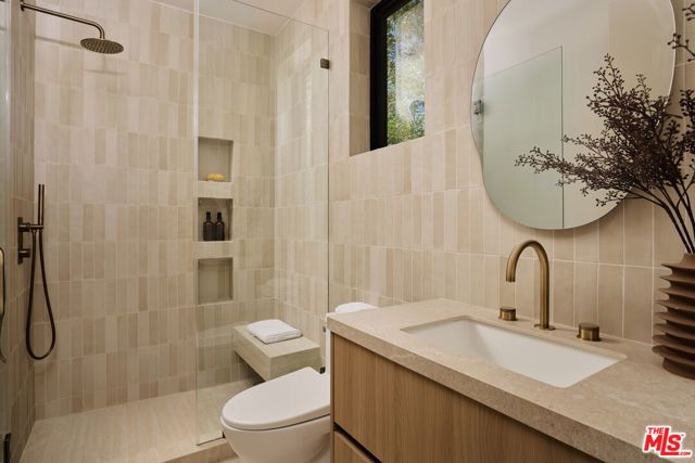 4514 Cedros Avenue, Sherman Oaks, CA 91403