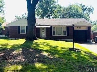 1142 Bluegrass Drive, Bellefontaine Nghbrs, MO 63137