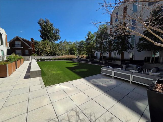 775 Juniper Street NE 428, Atlanta, GA 30308