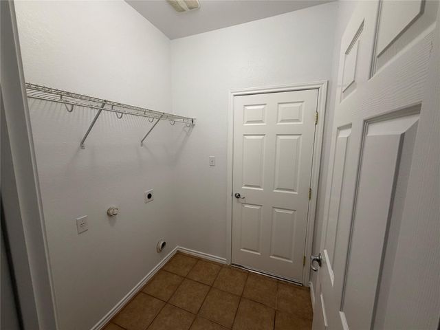 210 Dark Horse LN, Buda, TX 78610