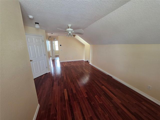 1690 MEADOW OAK LANE, Tarpon Springs, FL 34689