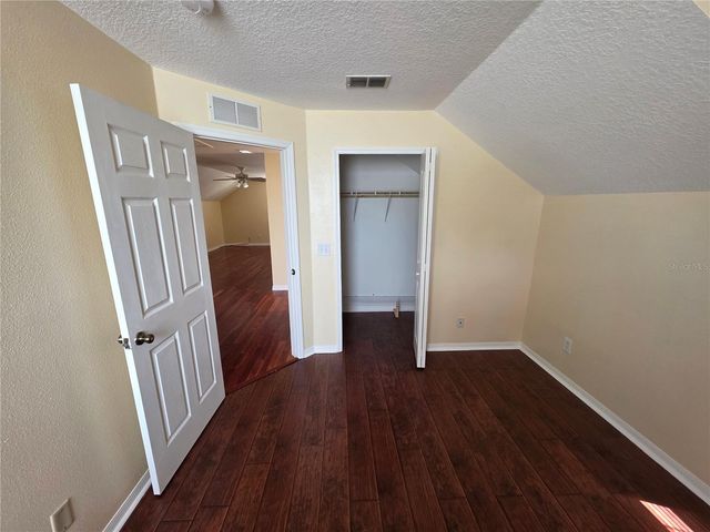 1690 MEADOW OAK LANE, Tarpon Springs, FL 34689