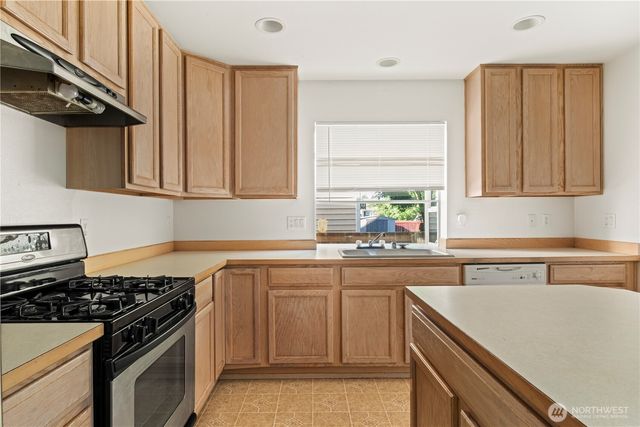 3159 Walker Road, Dupont, WA 98327