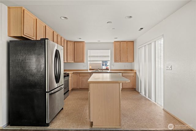 3159 Walker Road, Dupont, WA 98327