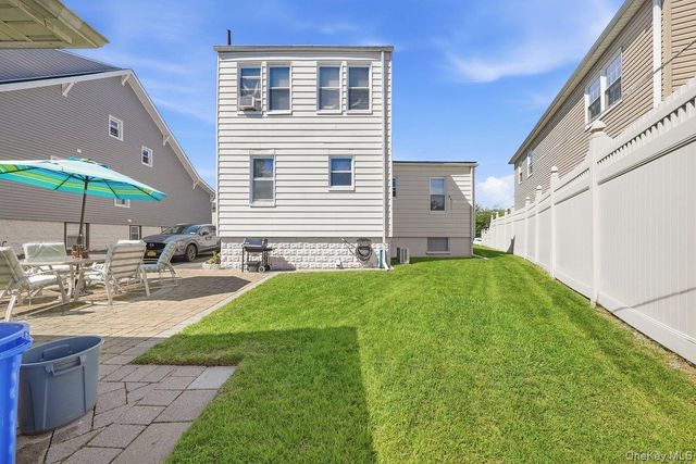 14 Sumner Avenue, Yonkers, NY 10704