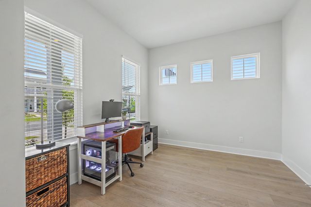220 Orwel Street, Summerville, SC 29486