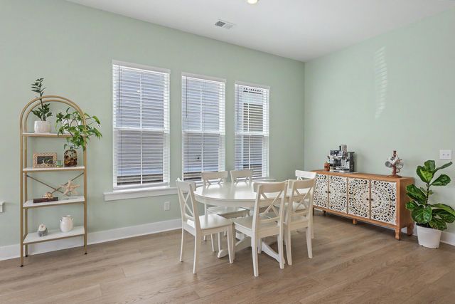 220 Orwel Street, Summerville, SC 29486