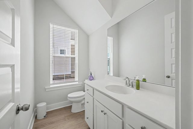 220 Orwel Street, Summerville, SC 29486