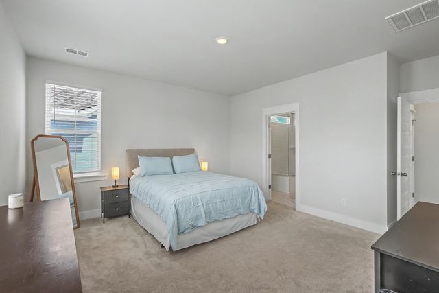 220 Orwel Street, Summerville, SC 29486