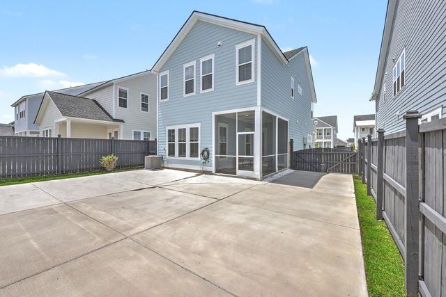 220 Orwel Street, Summerville, SC 29486