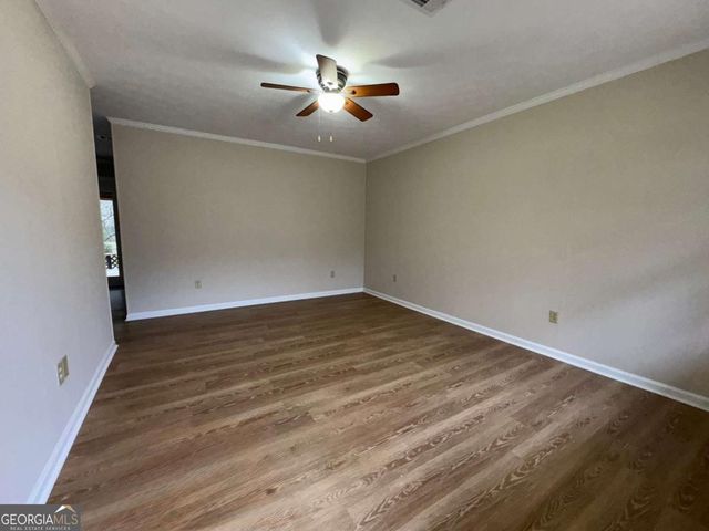 606 Viewpoint Drive, Jackson, GA 30233
