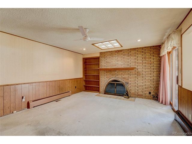 3701 S Peach Way, Denver, CO 80237