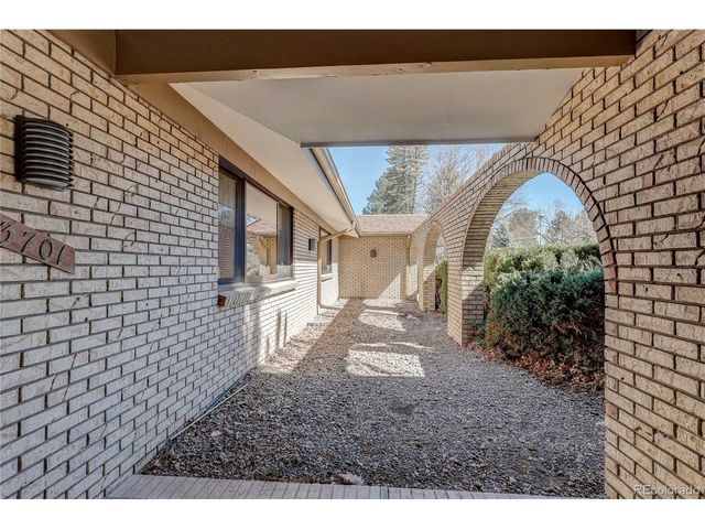 3701 S Peach Way, Denver, CO 80237