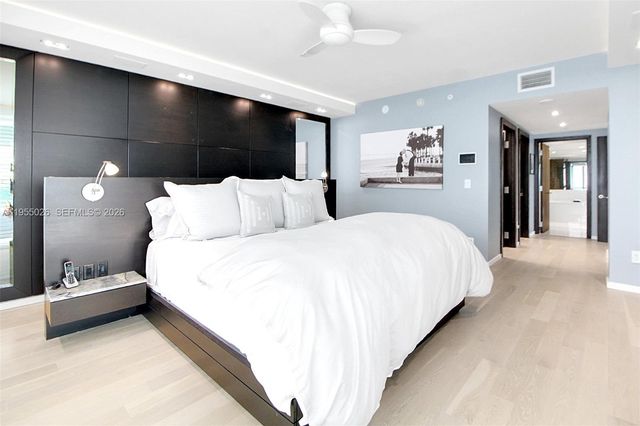 1331 Brickell Bay Dr 4201, Miami, FL 33131