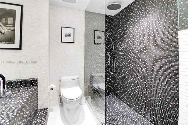 1331 Brickell Bay Dr 4201, Miami, FL 33131