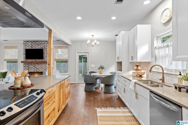 213 APPLEFORD ROAD, Helena, AL 35080