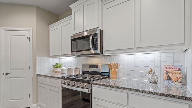 1213 BELTWAY Lane, Granbury, TX 76048