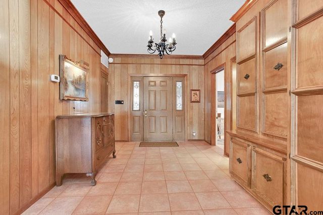 542 Hideaway Ln E, Hideaway, TX 75771