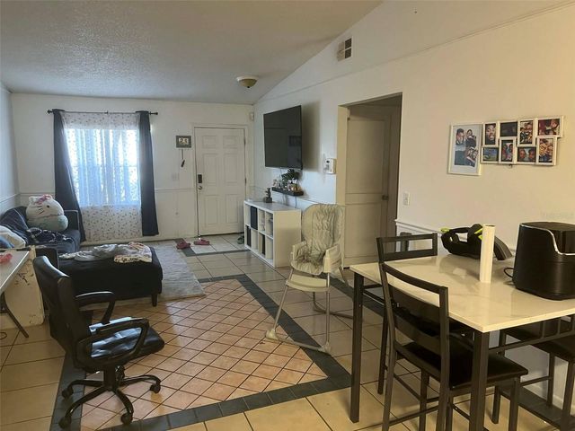 1081 WOODMAN WAY, Orlando, FL 32818