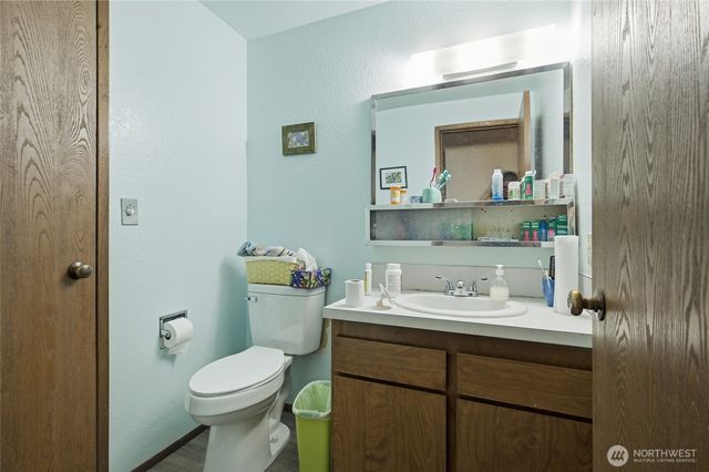 14001 35th Avenue NE, Seattle, WA 98125