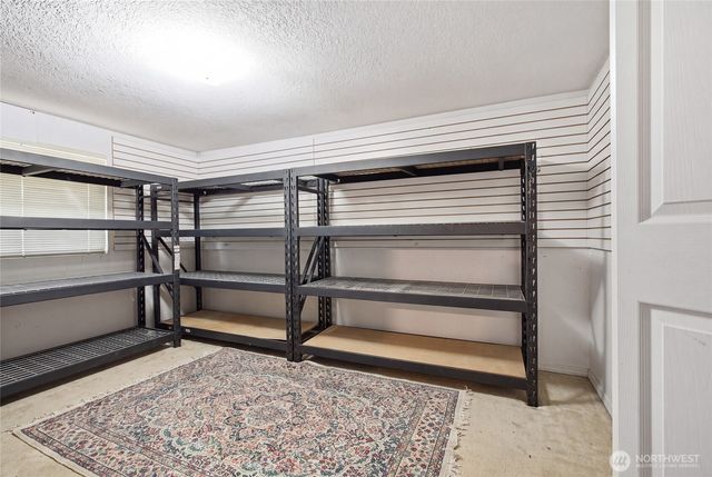 14001 35th Avenue NE, Seattle, WA 98125