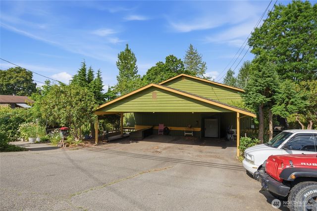 14001 35th Avenue NE, Seattle, WA 98125