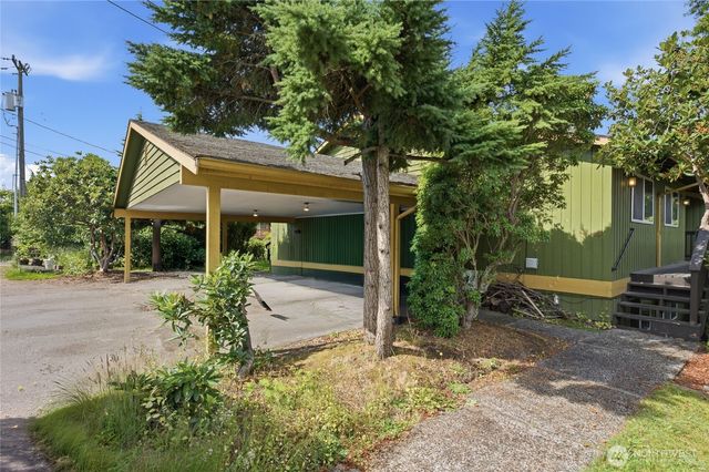 14001 35th Avenue NE, Seattle, WA 98125