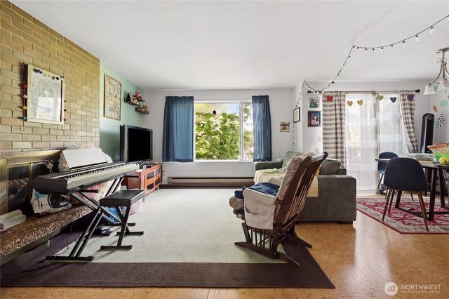 14001 35th Avenue NE, Seattle, WA 98125