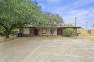 200 Yale Circle, College Station, TX 77840