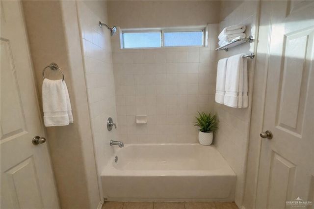 1501 Las Brisas Drive, Mission, TX 78574