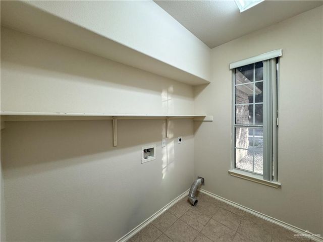 1501 Las Brisas Drive, Mission, TX 78574