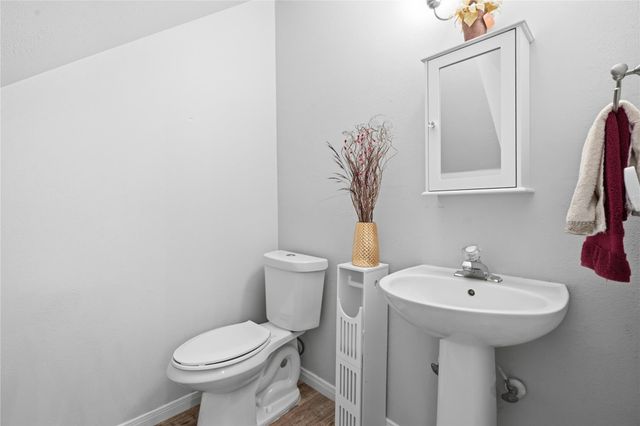 2039 Glencove Drive, Seabrook, TX 77586