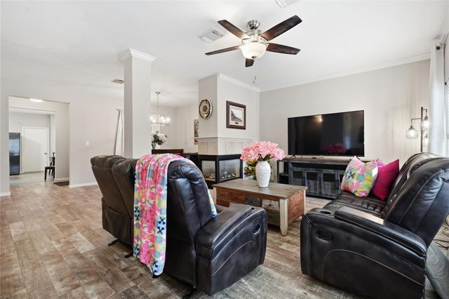 2039 Glencove Drive, Seabrook, TX 77586