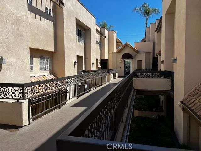 537 N Adams 212, Glendale, CA 91206