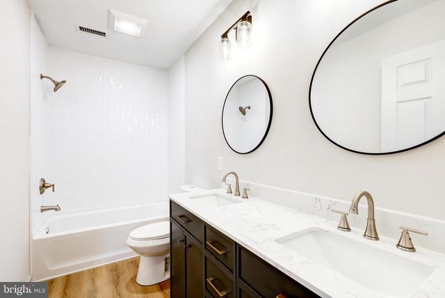 632 GREENHILL RD, Sharon Hill, PA 19079