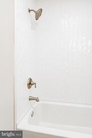 632 GREENHILL RD, Sharon Hill, PA 19079