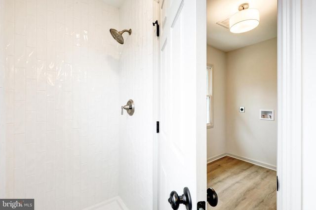 632 GREENHILL RD, Sharon Hill, PA 19079