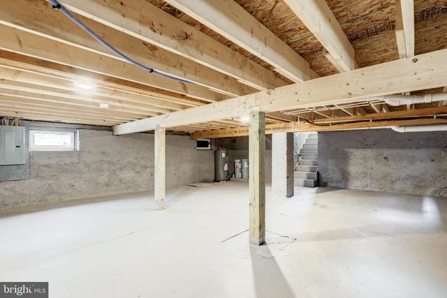 632 GREENHILL RD, Sharon Hill, PA 19079