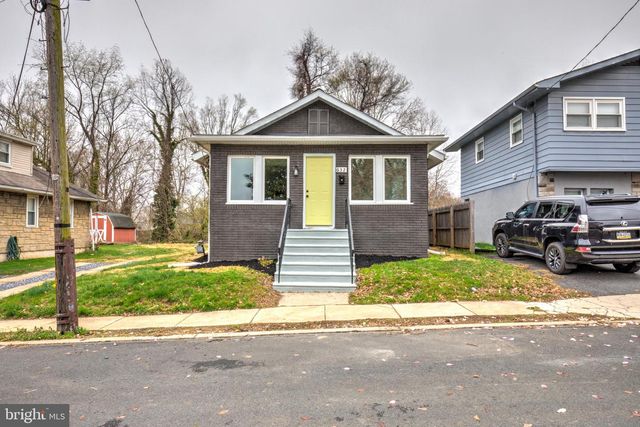 632 GREENHILL RD, Sharon Hill, PA 19079