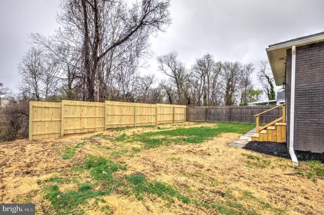 632 GREENHILL RD, Sharon Hill, PA 19079