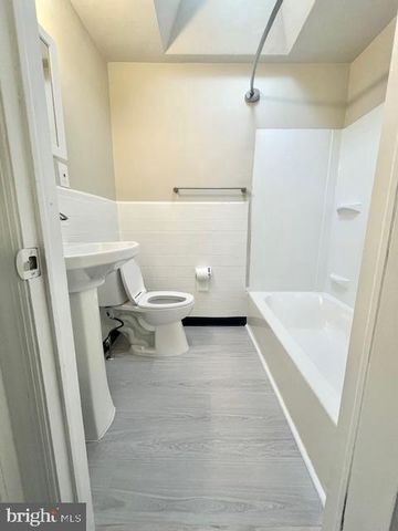 620 S GARFIELD AVE, Glenolden, PA 19036