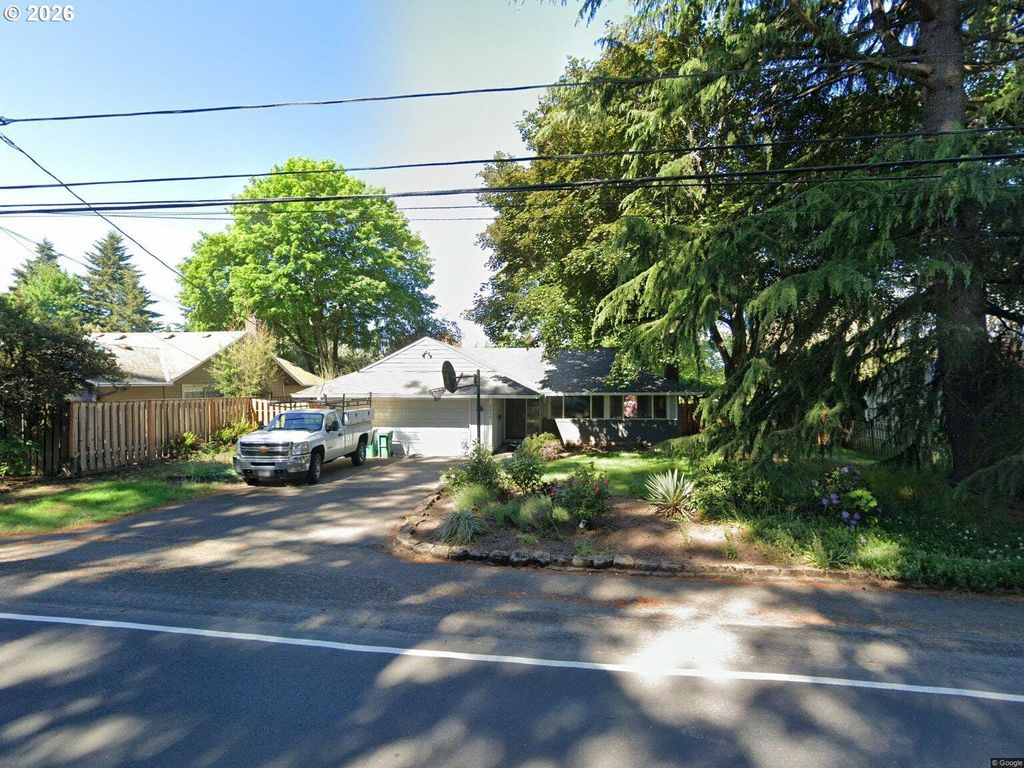 5675 Sw MENLO Dr, Beaverton, OR 97005