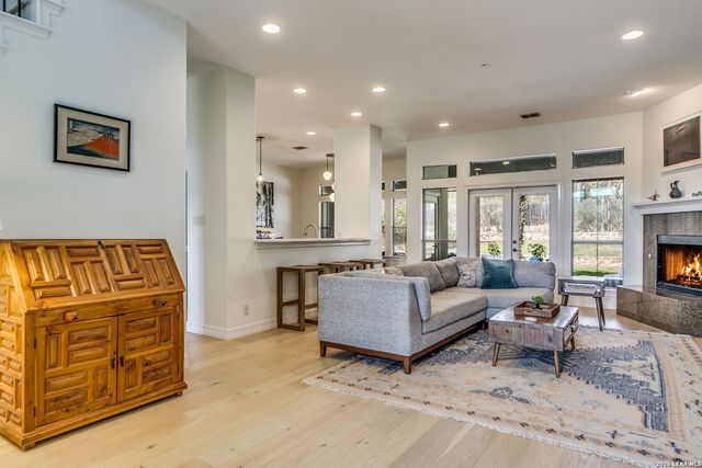 643 Ridge, San Antonio, TX 78258